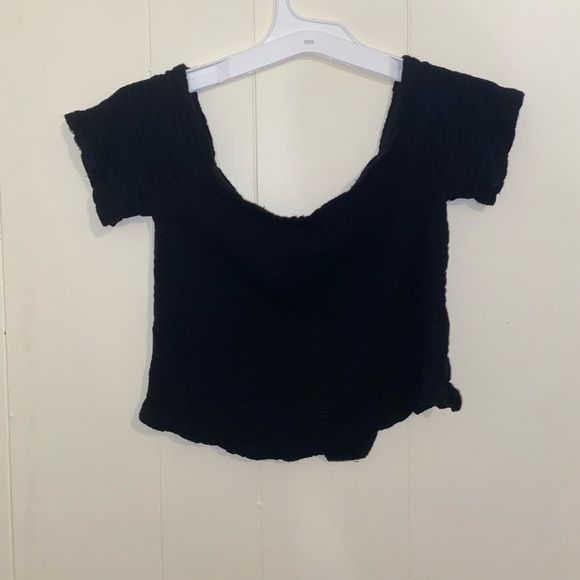 OFF THE SHOULDER CROP TOP - Picture 2 of 3